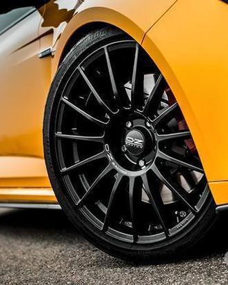 Cerchi in lega OZ Racing Superturismo LM 8,5x19