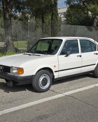Alfa Romeo Alfasud 1.2 4 porte •Targa Oro•
