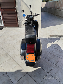 Vespa Piaggio 125px storica