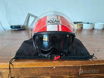 casco Nolan taglia S con visiera nera .