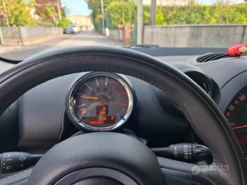 Mini D countryman 