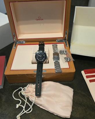 omega seamaster planet ocean 39.5mm