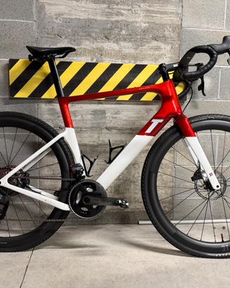 3T racemax force D1 AXS 2x12  2024