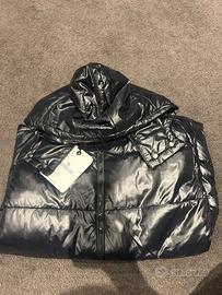 Moncler Taglia M giubbotto nero lucido