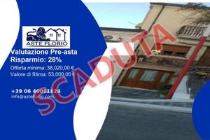 Immobile in asta di 115 m² con più di 5 locali a V