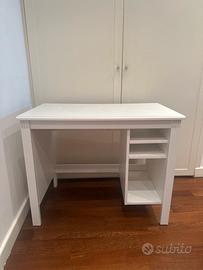 Scrivania IKEA