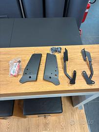 Kit attacco posteriore Givi Bmw F 750/800/850 Gs