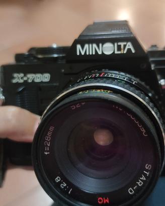 Minolta x700
