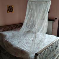 Tenda letto baldacchino antizanzare