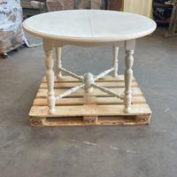 Tavolo rotondo in legno massiccio