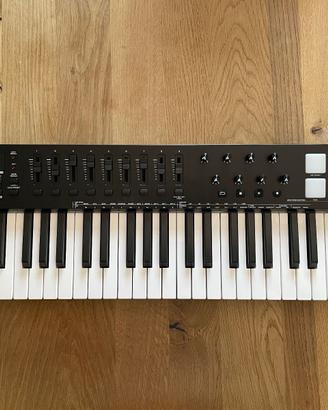 tastiera MIDI M-AUDIO OXYGEN 49 MK V