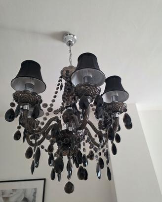 Lampadario di design nero in plexiglass