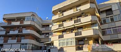 Complesso Albachiara, luminoso trivani con posto