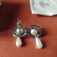 orecchini vivienne westwood 