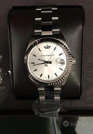 Orologio pari al nuovo