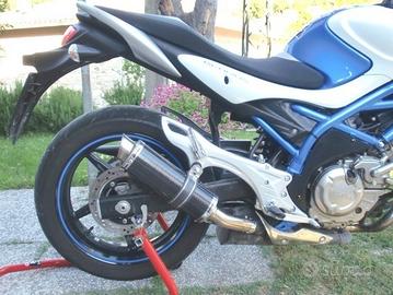 Thunder Carbon Roadsitalia Suzuki Gladius 650