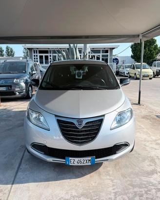 Lancia Ypsilon 1.2 69 CV 5 porte Gold