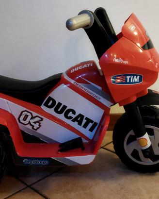 Moto ducati PEG perego