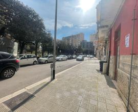 Palazzina indipendente zona centro con terrazzo