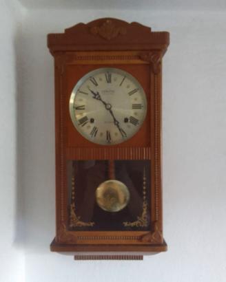 orologio a pendolo