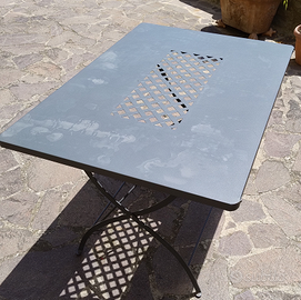Tavolo pieghevole da giardino in metallo