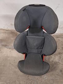 Seggiolino. Auto BebeConfort  3-12 anni