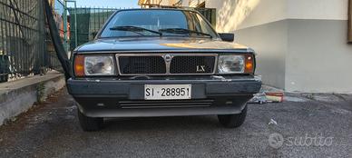 Lancia Delta LX 