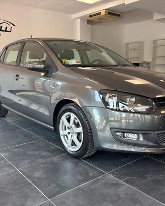 VOLKSWAGEN POLO ANNO 2010 DS 1.6 ADATTA NEOPATENTA