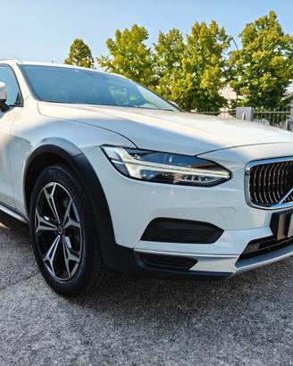 Volvo V90 Cross Country B4 (d) AWD automatico Busi