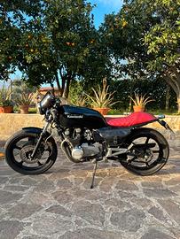 Kawasaki Z 550 F cafe racer