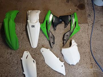 Kawasaki 250 kxf 2015 ricambi/plastiche