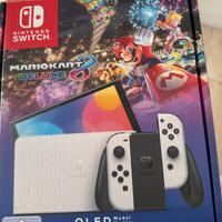 Nintendo Switch OLED Bianca(Come Nuova)+ Accessori