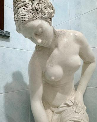 VENERE AL BAGNO