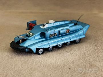 Dinky Toys SPECTRUM PURSUIT 104 Captain Scarlets 