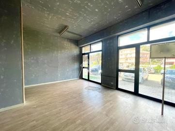 NEGOZIO A MONTESILVANO