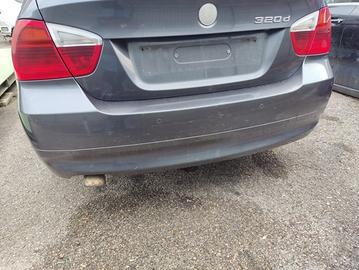 Paraurti posteriore BMW 320D del 2006