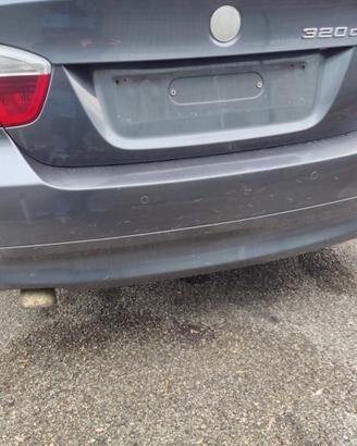 Paraurti posteriore BMW 320D del 2006