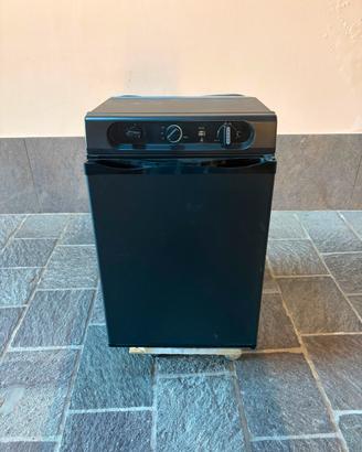 Frigo trivalente per camper