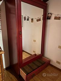 Cassettiera e armadio