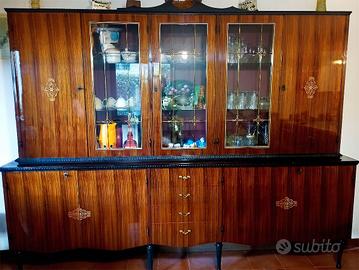 Credenza con cristalliera vintage anni '50