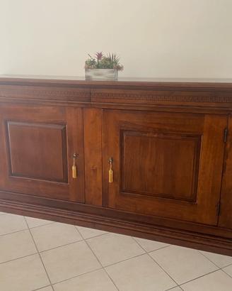 Credenza