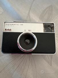 Macchina Fotografica Vintage Kodak Instamatic 133