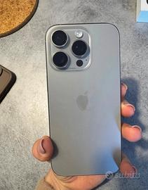 iPhone 16 Pro 128 GB Titanio Naturale / Silver