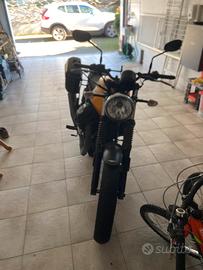 Moto Guzzi v7iii stone 2018