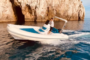 Gommone 2 Bar 57