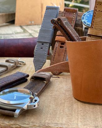 Cinturini in pelle fatti a mano artigianali