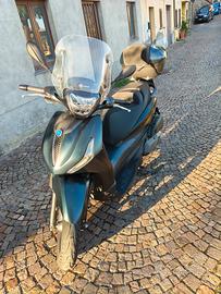 Scooter Piaggio Beverly 400s
