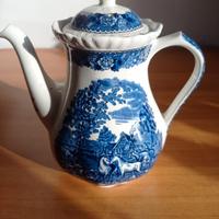 Brocca in porcellana inglese vintage "Wedgwood"