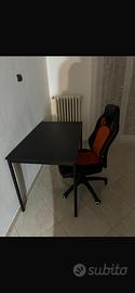 Tavolo e sedia girevole