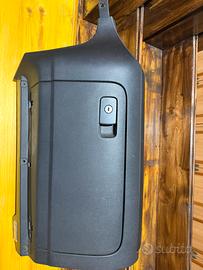 Vano cassetto portaoggetti golf 6